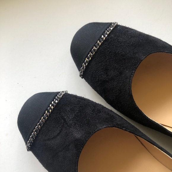 CHANEL Black Suede Grosgrain Captoe Pump with Silver Chain Detail - Picture 10 of 14